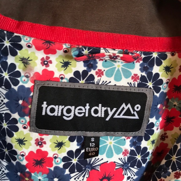 Brown Jacket - Picture 3 of 9